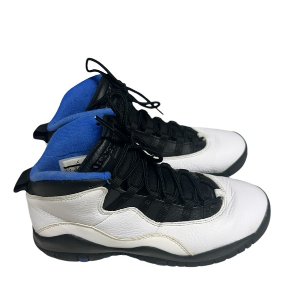 Air Jordan Retro Orlando Boys Size 5.5Y - Picture 1 of 7